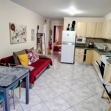 Nafplio's Cozy - A Peaceful Retreat Apartment *