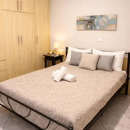 Nafplio's Cozy - A Peaceful Retreat 나플리오