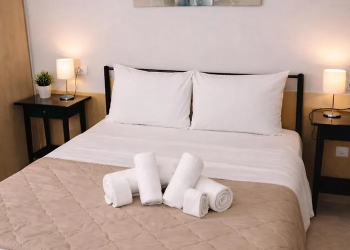 Nafplio's Cozy - A Peaceful Retreat * 나플리오