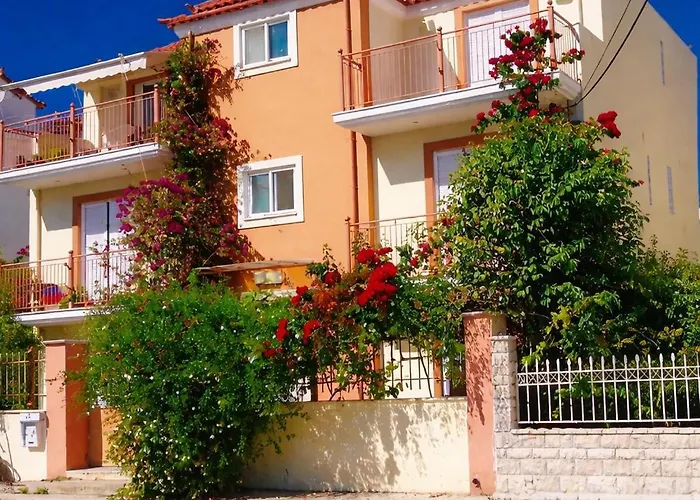 Nafplio's Cozy - A Peaceful Retreat